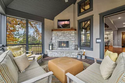 425 Carpenters Point, Wayzata, MN 55391 - Photo 41