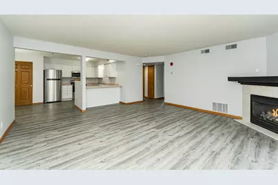 1872 Deerhaven Lane NE #8, Rochester, MN 55906 - Photo 5