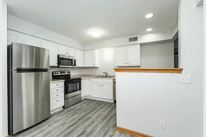 1872 Deerhaven Lane NE #8, Rochester, MN 55906 - Photo 5