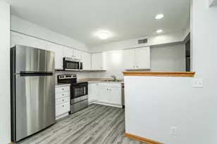 1872 Deerhaven Ln NE, Rochester, MN 55906 - Photo 5