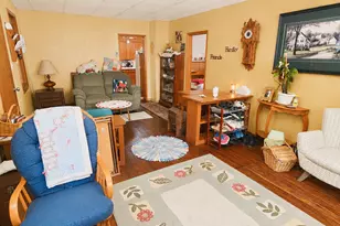 131 E Schlieman Ave, Appleton, MN 56208 - Photo 7