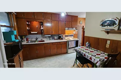 131 E Schlieman Avenue, Appleton, MN 56208 - Photo 7