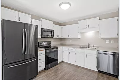 66 9th Street E #1613, Saint Paul, MN 55101 - Photo 7