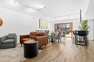66 9th St E, Saint Paul, MN 55101 - Photo 17