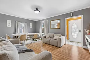 2706 Aldrich Ave N, Minneapolis, MN 55411 - Photo 3