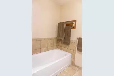 2976 Clover Ridge Drive, Chaska, MN 55318 - Photo 25