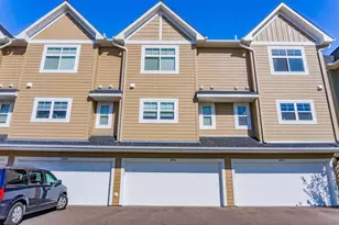 2976 Clover Ridge Dr, Chaska, MN 55318 - Photo 33