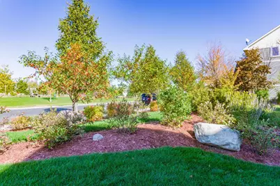 2976 Clover Ridge Drive, Chaska, MN 55318 - Photo 39