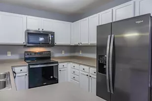 1118 Larkspur Ln, Waconia, MN 55387 - Photo 7