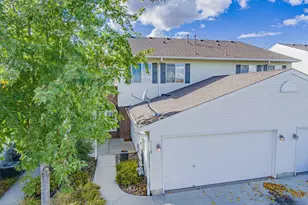 1118 Larkspur Ln, Waconia, MN 55387 - Photo 3