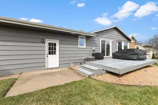 4409 W 98th St, Bloomington, MN 55437 - Photo 37