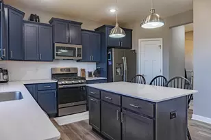 1582 Edgebrook Ln, Carver, MN 55315 - Photo 7