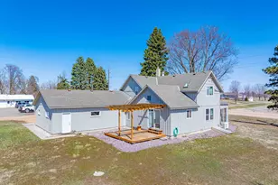 5690 County Road 10 N, Waconia, MN 55387 - Photo 7