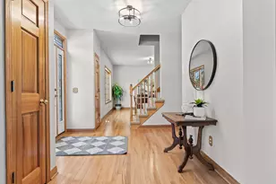 2140 Stone Creek Dr, Chanhassen, MN 55317 - Photo 13