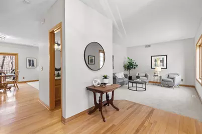 2140 Stone Creek Drive, Chanhassen, MN 55317 - Photo 17