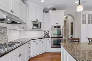 1750 Lucy Ridge Ct, Chanhassen, MN 55317 - Photo 21