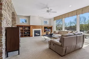 1750 Lucy Ridge Ct, Chanhassen, MN 55317 - Photo 17