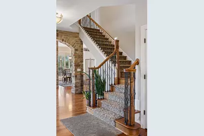 1750 Lucy Ridge Court, Chanhassen, MN 55317 - Photo 27