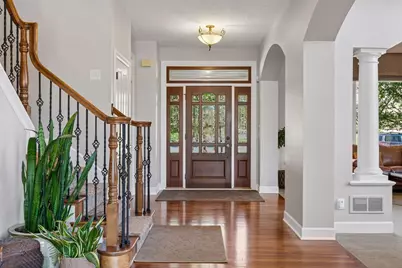 1750 Lucy Ridge Court, Chanhassen, MN 55317 - Photo 9