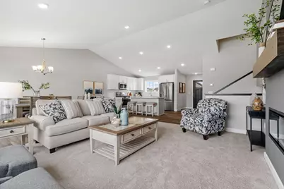 611 Grouse Way, New Richmond, WI 54017 - Photo 5