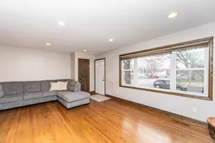 4801 E Upland Crest, Columbia Heights, MN 55421 - Photo 5