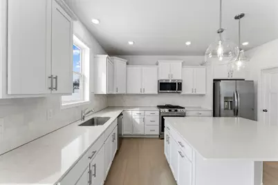 7534 Upper 42nd Street N, Oakdale, MN 55128 - Photo 3