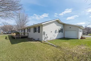 1025 Park Dr, Gaylord, MN 55334 - Photo 53
