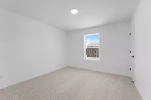 7546 Upper 42nd St N, Oakdale, MN 55128 - Photo 11