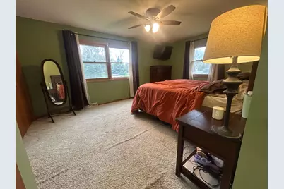 303 N Clark Street, Ceylon, MN 56121 - Photo 9