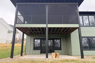 4070 Cameo Pl NE, Rochester, MN 55906 - Photo 5