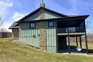 4070 Cameo Pl NE, Rochester, MN 55906 - Photo 3