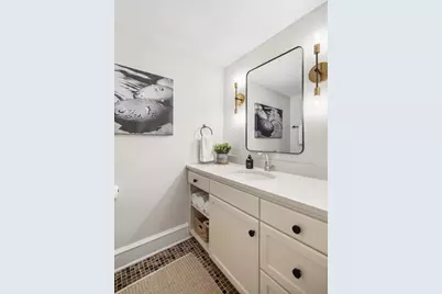 185 W Lake Street, Excelsior, MN 55331 - Photo 51