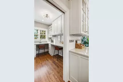 185 W Lake Street, Excelsior, MN 55331 - Photo 35