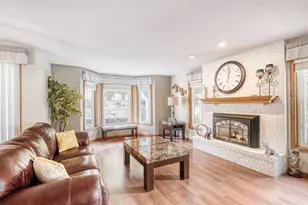 4120 Minnesota Ln N, Plymouth, MN 55446 - Photo 7