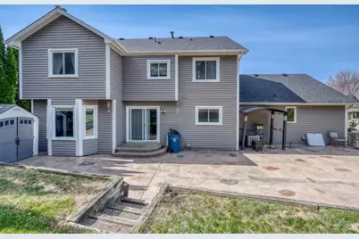 4120 Minnesota Lane N, Plymouth, MN 55446 - Photo 3