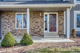 4120 Minnesota Ln N, Plymouth, MN 55446 - Photo 3