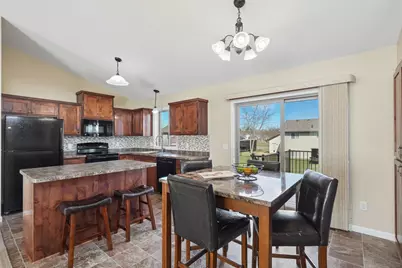 37915 Gerald Avenue, North Branch, MN 55056 - Photo 7