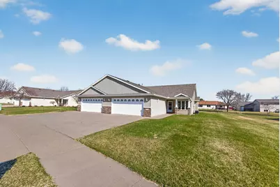 723 14th Street E, Wabasha, MN 55981 - Photo 1
