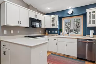 5125 Stoney Bridge Ct, Minnetonka, MN 55345 - Photo 5