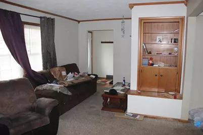 1109 S Moore Street, Blue Earth, MN 56013 - Photo 9