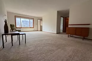 650 12th St, Windom, MN 56101 - Photo 9