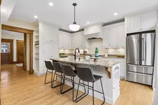 2027 Emerson Ave S, Minneapolis, MN 55405 - Photo 13
