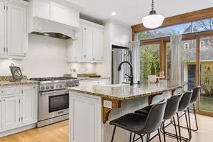 2027 Emerson Ave S, Minneapolis, MN 55405 - Photo 15