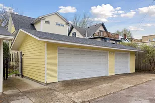 2027 Emerson Ave S, Minneapolis, MN 55405 - Photo 49