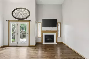 14132 Heywood Path, Apple Valley, MN 55124 - Photo 7