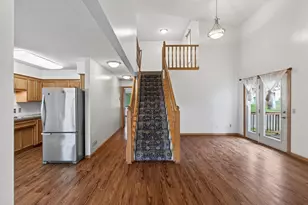 14132 Heywood Path, Apple Valley, MN 55124 - Photo 5