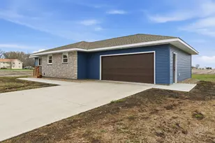 409 4th Ave SE, Mapleton, MN 56065 - Photo 43