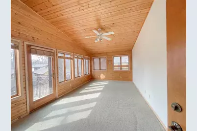 10810 Upton Avenue S, Bloomington, MN 55431 - Photo 17