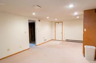 10810 Upton Ave S, Bloomington, MN 55431 - Photo 19