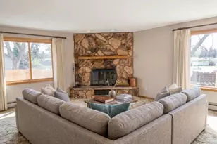 10810 Upton Ave S, Bloomington, MN 55431 - Photo 13